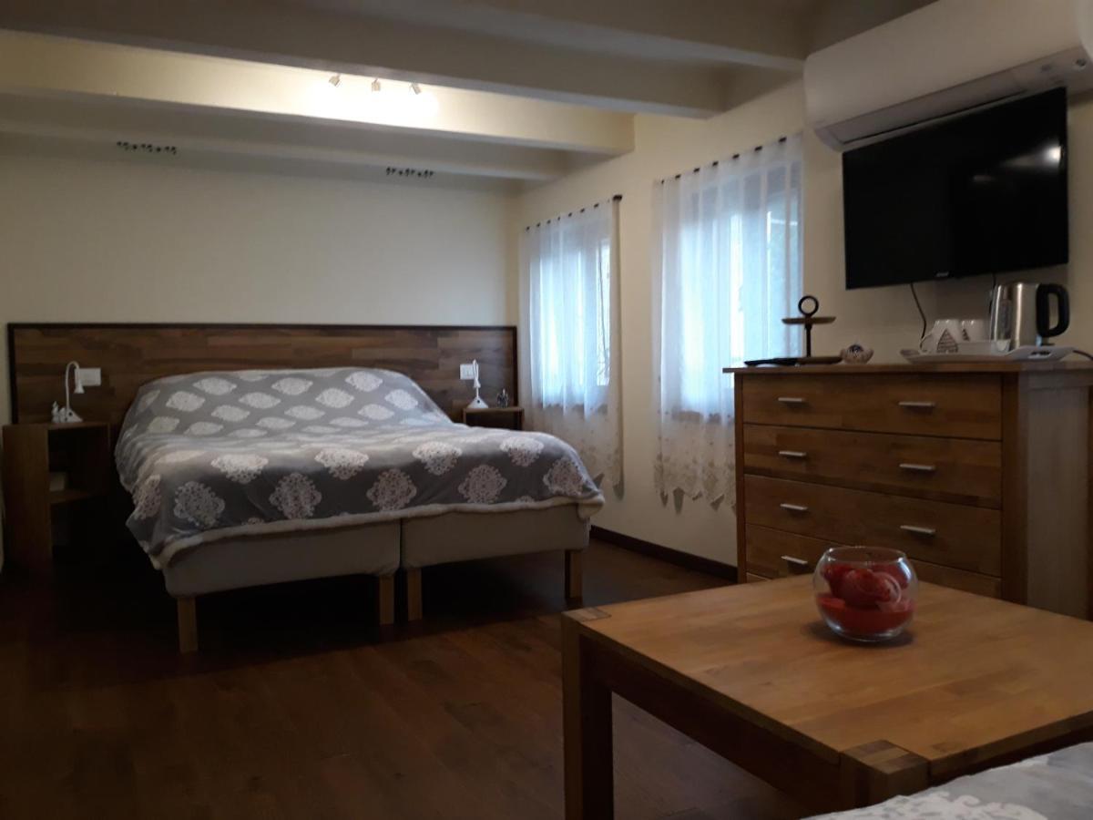 Rolle Casa Zuel Guesthouse מראה חיצוני תמונה